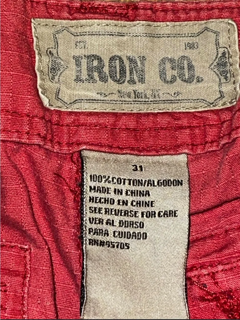 Y2K Iron Co. red 100% cotton cargo shorts with tons of pockets size 31